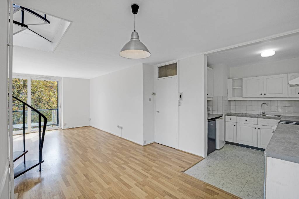 Chandos Court, Haverstock Hill -  Image 1