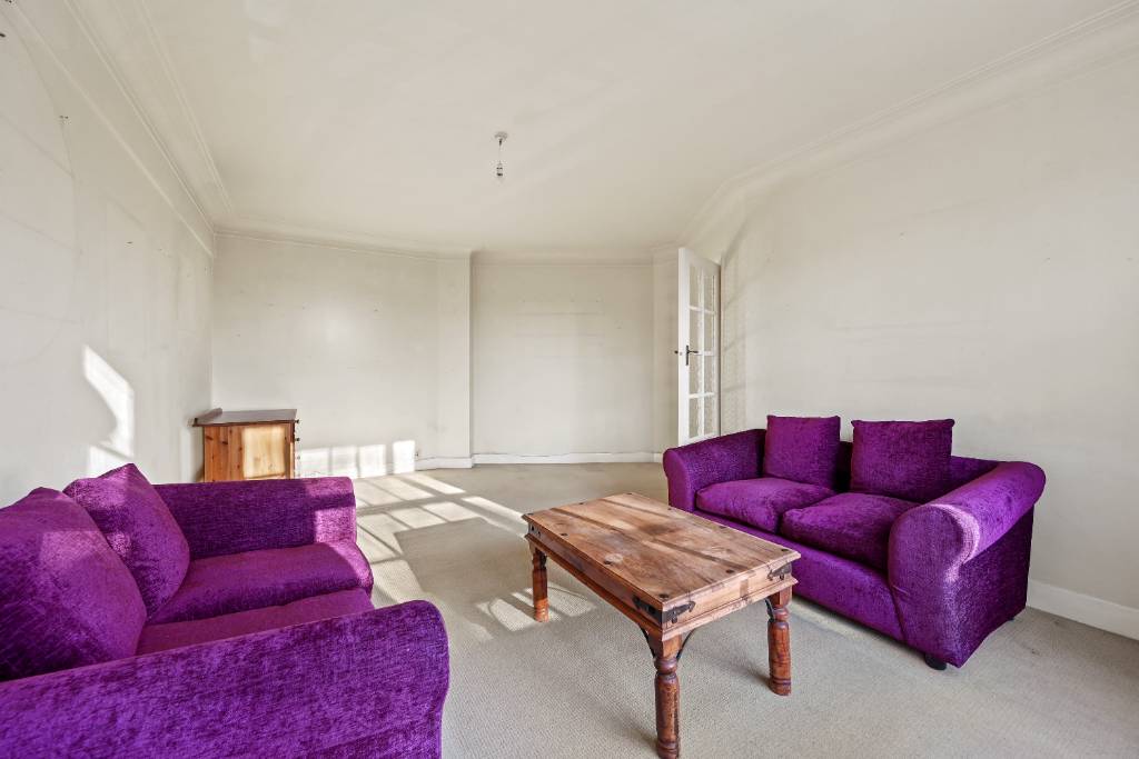 Eton College Road - Image 2 Eton College Road - Image 2