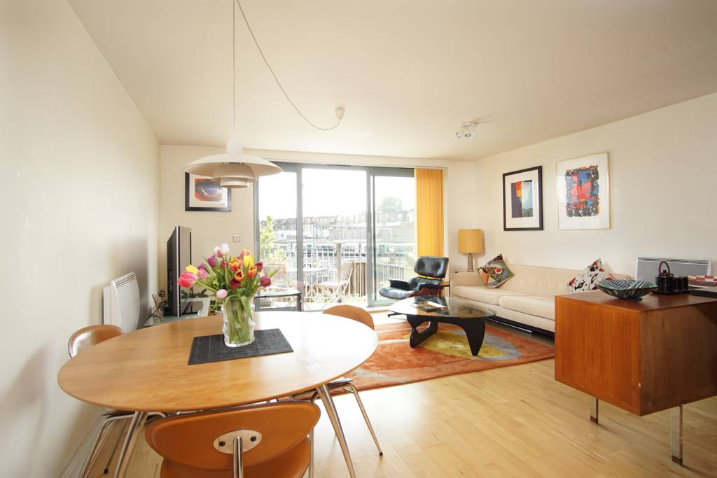Flat 4 Circa Apartments, 206, Regents Park Road, London -  Image 1