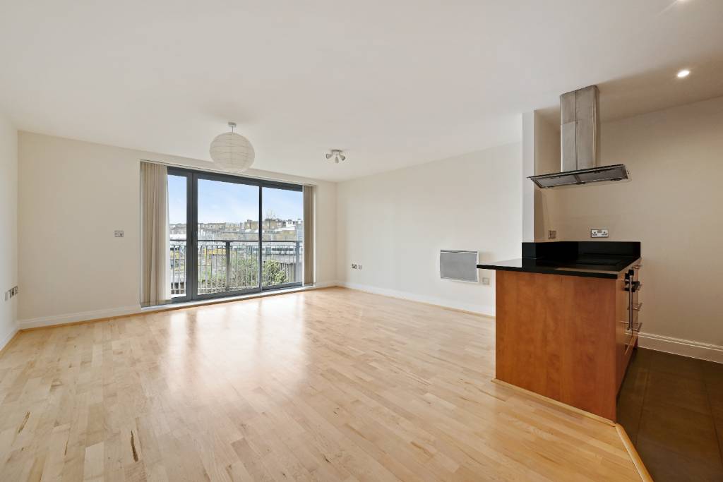 Flat 4 Circa Apartments, 206, Regents Park Road, London - Image 3 Flat 4 Circa Apartments, 206, Regents Park Road, London - Image 3