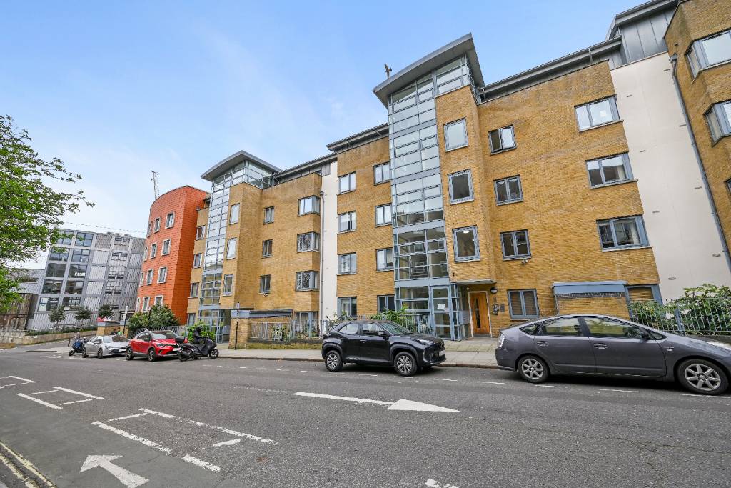 Flat 4 Circa Apartments, 206, Regents Park Road, London - Image 14 Flat 4 Circa Apartments, 206, Regents Park Road, London - Image 14