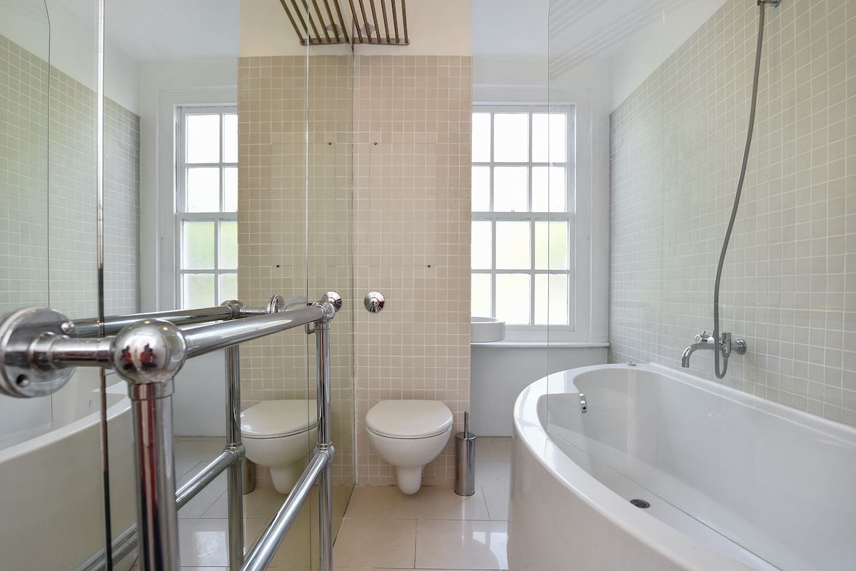 03fbc9bd-6218-4596-9c64-ac79da772d1bRHNMEA - 88 Eton Rise, NW3 - bathroom 2 (1)-medium